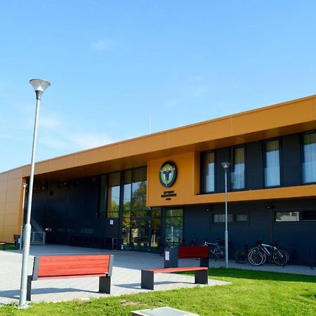 Sport Centrum Apartman Pápa Εξωτερικό φωτογραφία