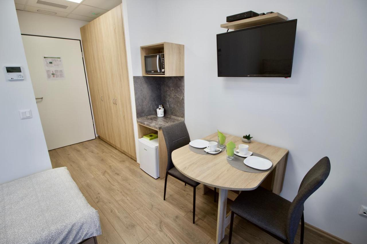 Sport Centrum Apartman Pápa Εξωτερικό φωτογραφία